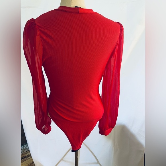 Elegant Red Wrap Top bodysuit women’s size M (6)SHEIN brand - Picture 3 of 7